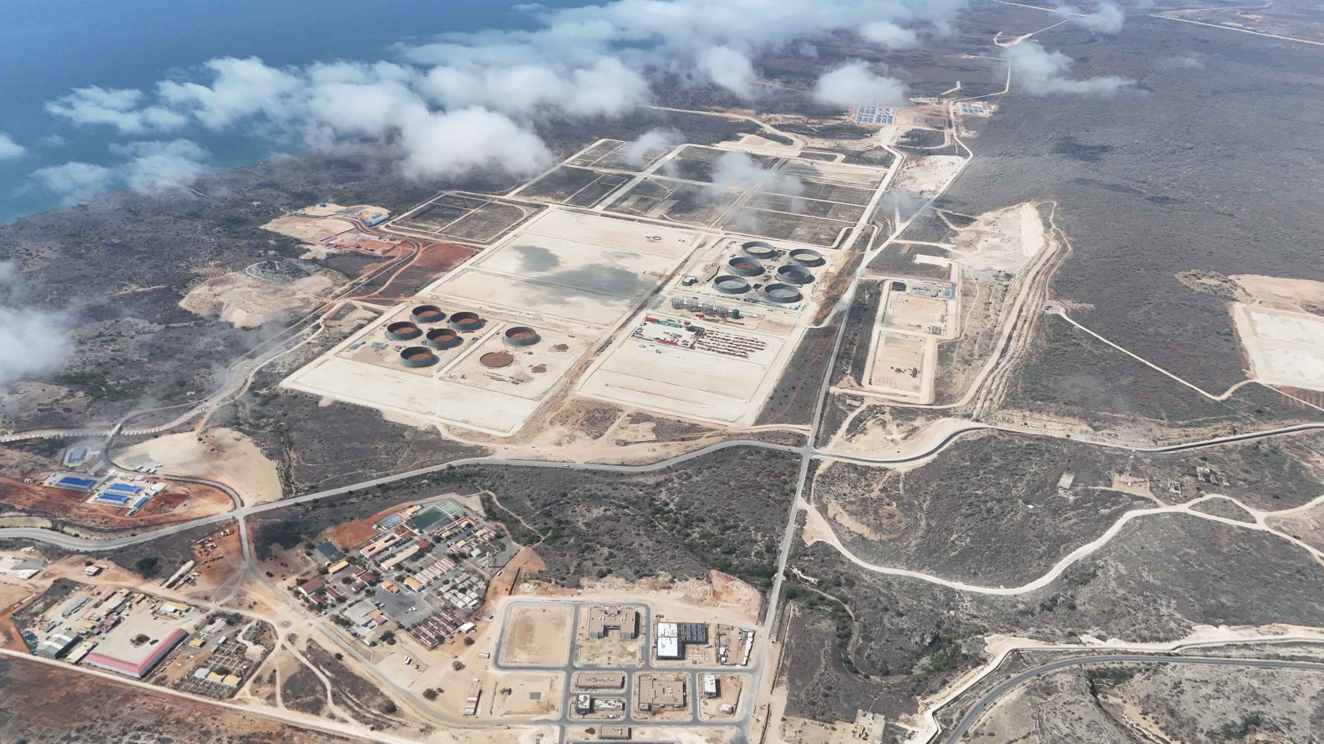 安哥拉洛比托炼油项目（安哥拉国）