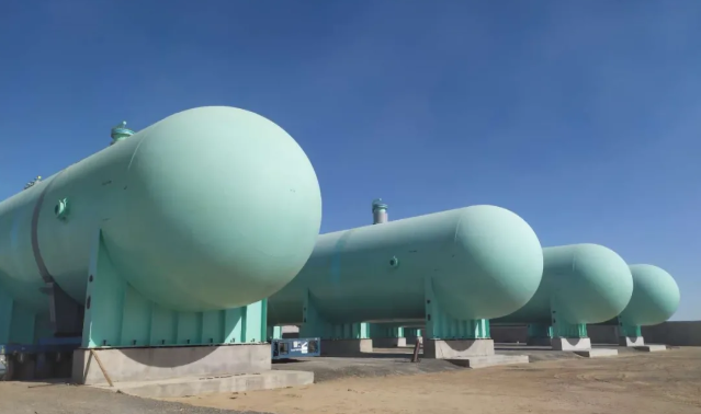Propane Storage Tank of the Integrated Petrochemical Complex & Infrastructure (IPCI) Project In Kazakhstan is Installed in place successfully