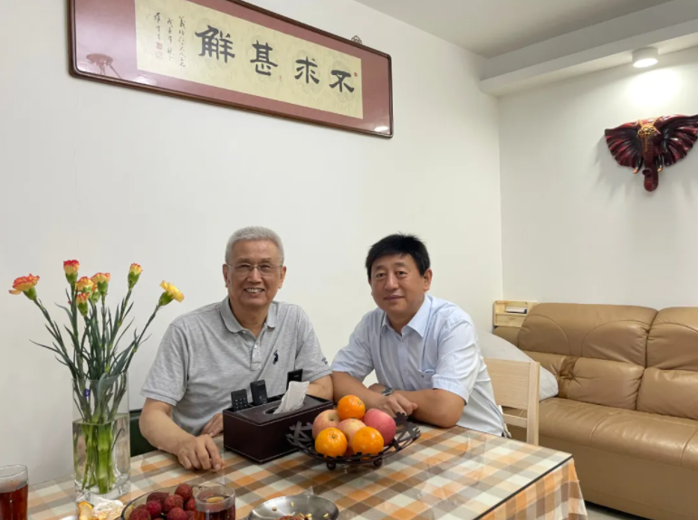 “我为群众办实事”系列报道(16)|天辰公司工会开展入户慰问劳动模范活动